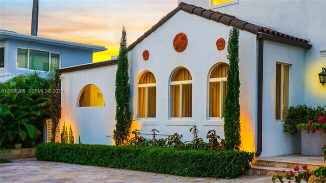 Foto del edificio - 1201 NE 85th St