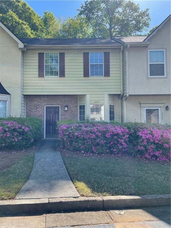 Building Photo - 2295 Fairways Ct