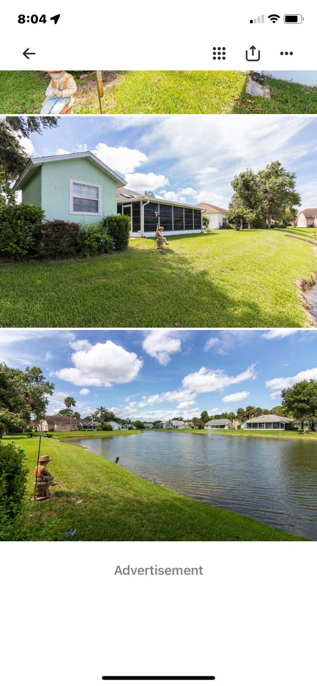 Photo - 220 Hollowbrook Cir House