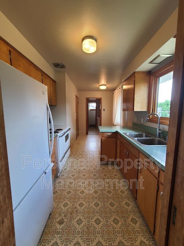 Foto del edificio - 4705 NW Harney St