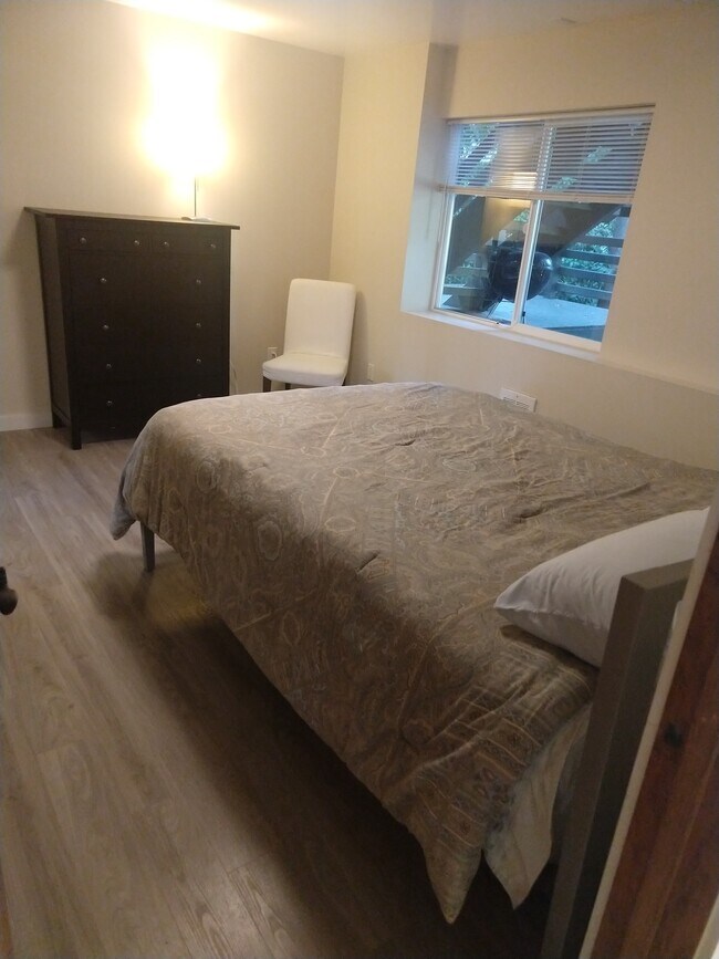 Foto del edificio - 1810 NE 177th St