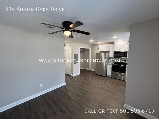 Building Photo - 414 Austin