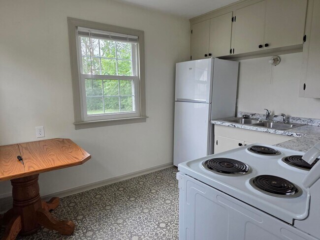 Foto del edificio - 2 bedroom 1 bath single family home