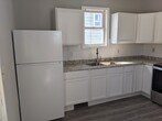 Kitchen - 224 N Palm St