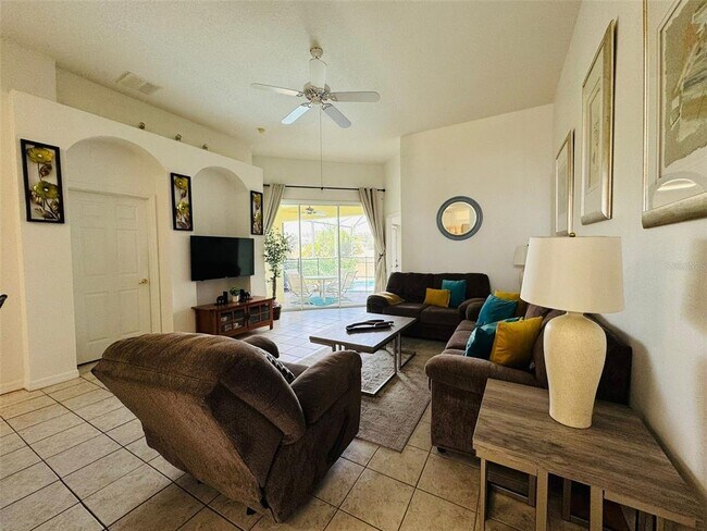 Building Photo - 400 Montara Dr