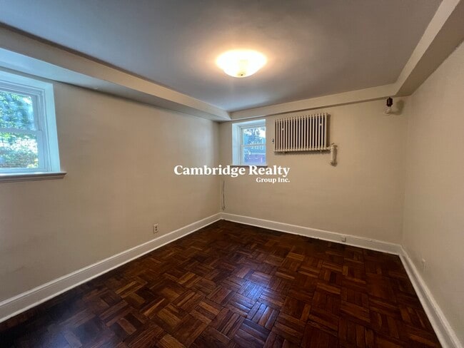 Building Photo - 46 Highland Ave