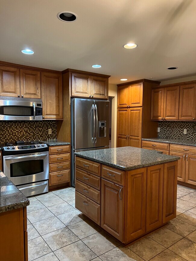 Foto del edificio - 8551 N Point Dr