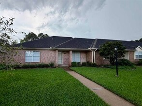 Building Photo - 7965 Pecan Dr
