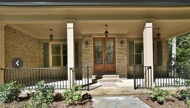 Building Photo - 510 Lake Medlock Dr