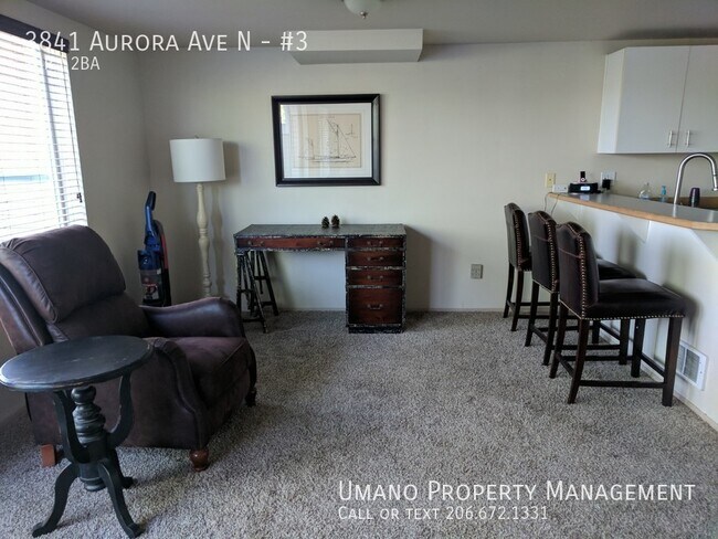 Foto del edificio - 3841 Aurora Ave N