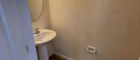 Foto del edificio - 1438 Chelsea Dr