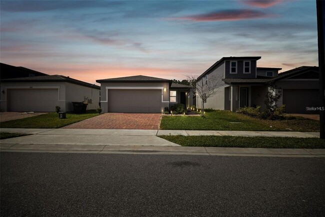 Building Photo - 3218 Bella Vista Dr