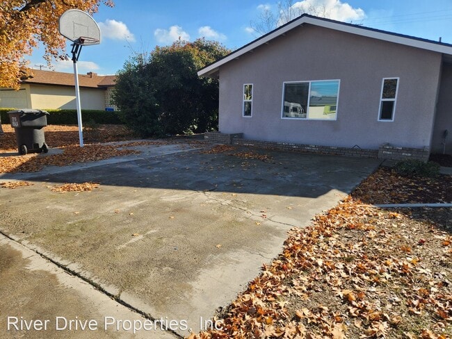Building Photo - 4 br, 3 bath House - 4347 W. Monte Vista A...