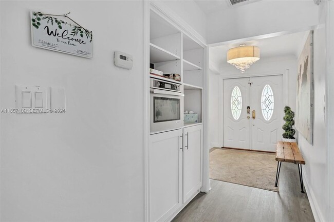 Foto del edificio - 5220 NE 26th Ave