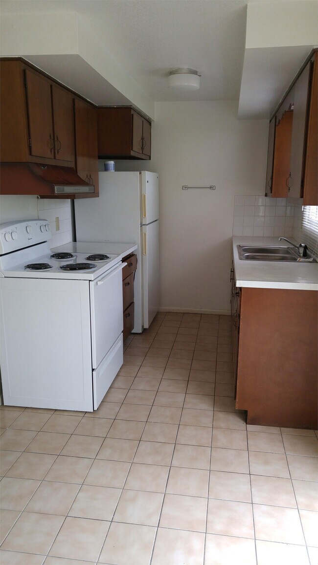 Foto del edificio - 7190 N Roanoke Rd