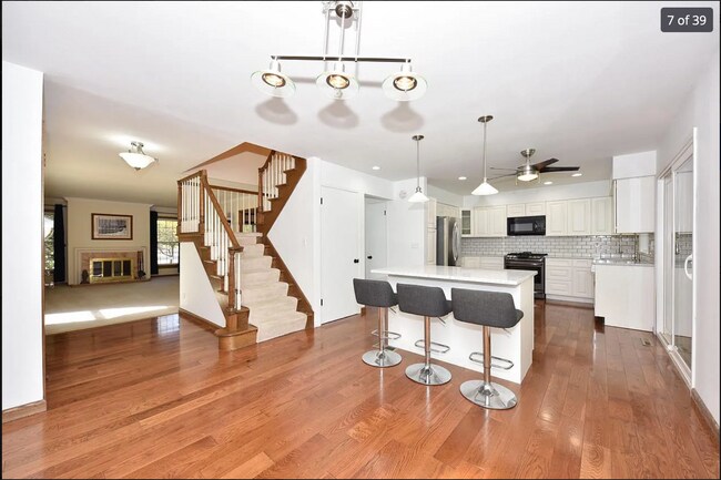 Building Photo - 16420 Tia Ct