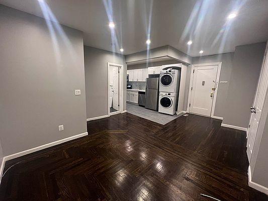 Foto del edificio - 1 bedroom in BRONX NY 10452