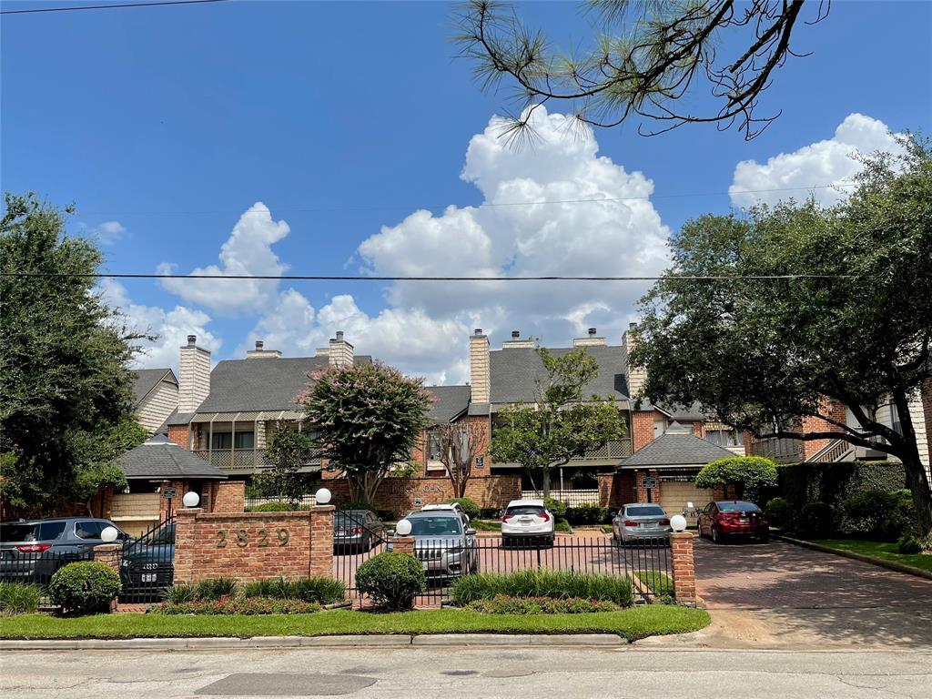 2829 Timmons Ln Unit 209, Houston, TX 77027 Condo for Rent in Houston