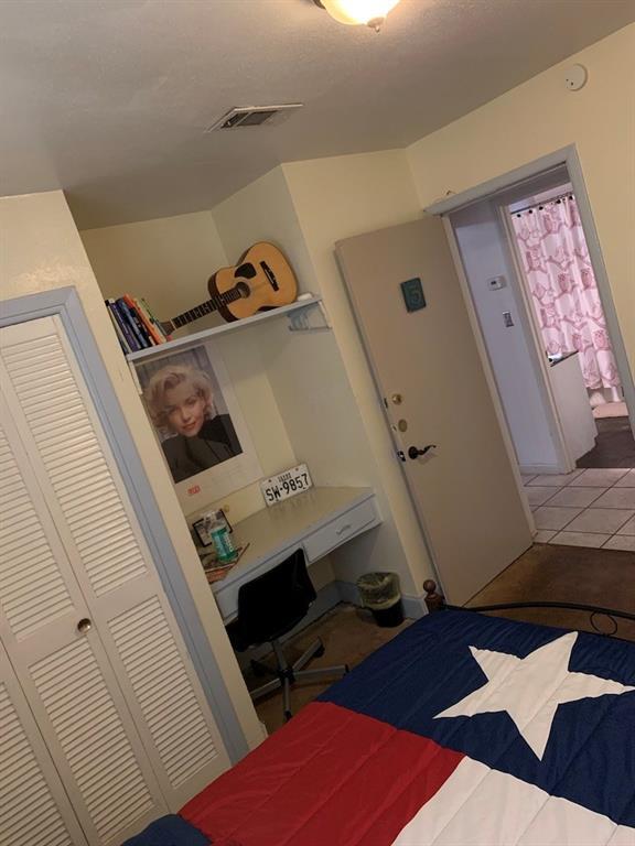 Foto del edificio - 2301 Western Trails Blvd