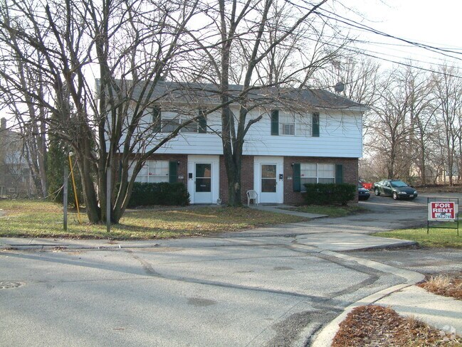 Building Photo - 7813-7835 Glenorchard Dr