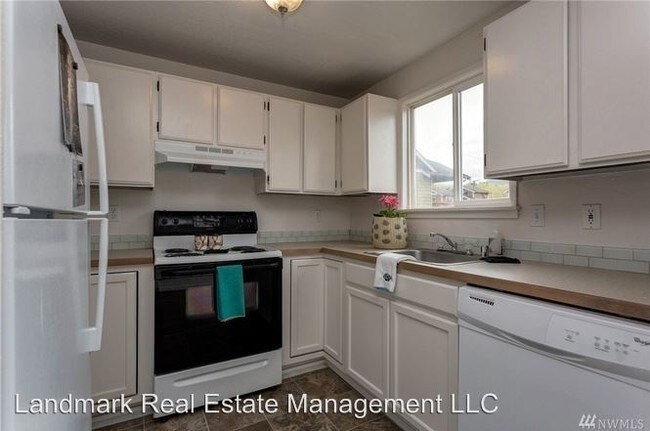 Foto del edificio - 2306 Wilson Ave