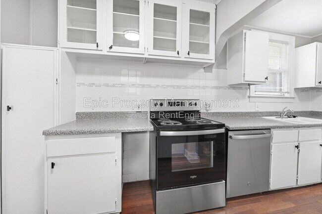Foto del edificio - 662 E Saratoga St