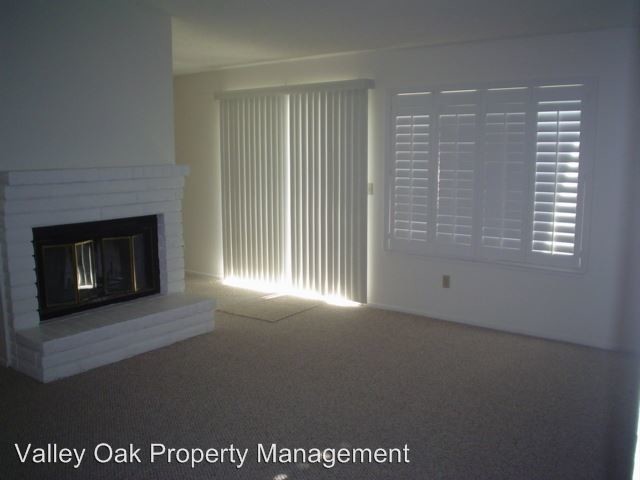 Building Photo - 3 br, 2 bath House - 2017 Star Oak Avenue