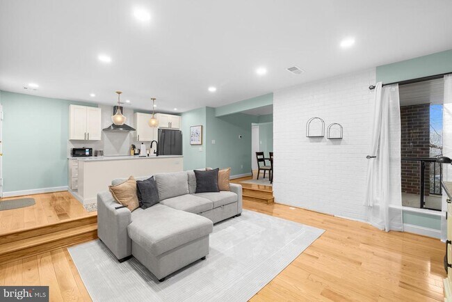 Building Photo - 9820 Georgia Ave