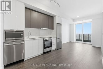 Building Photo - 9763 Markham Rd