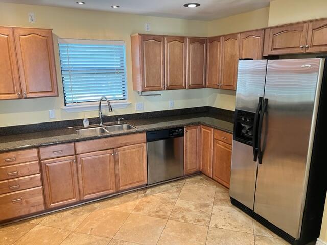 Building Photo - 215 Dolphin Estates Ct