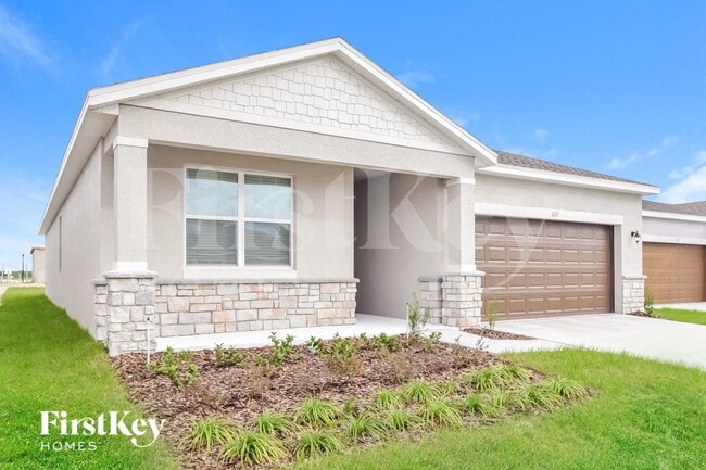 Foto del edificio - 327 Corbel Ln
