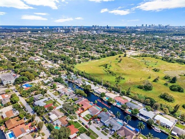 Foto del edificio - 2828 Cleveland St