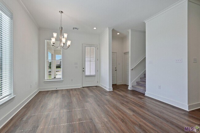Foto del edificio - Townhouse for Lease on LSU Bus Route