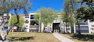 Building Photo - 4009 Calle Sonora Oeste