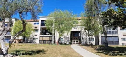 Building Photo - 4809 Calle Sonora Oeste