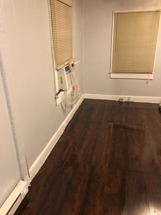 Foto del edificio - 100 Duke St