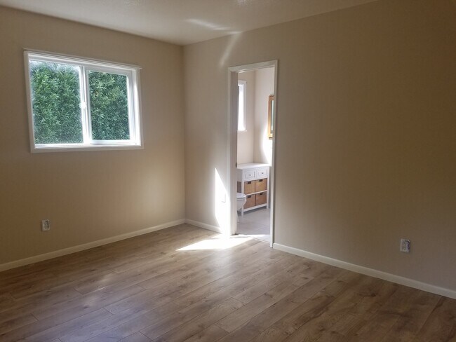 Foto del edificio - 3 Bedroom 2 Bathroom House
