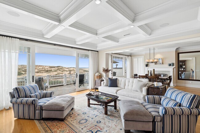 Foto del edificio - 1550 E Oceanfront