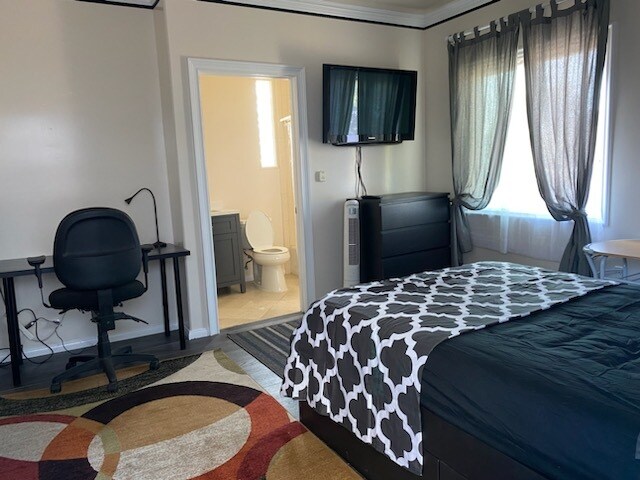 Foto del edificio - 3412 W 189th St