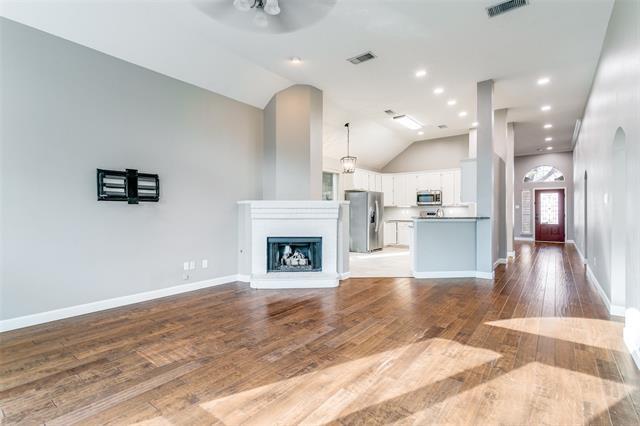 Building Photo - 2321 Henley Ct