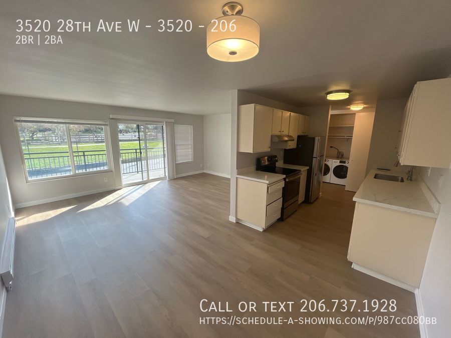 Foto principal - Spacious 2bd/2ba with Balcony!