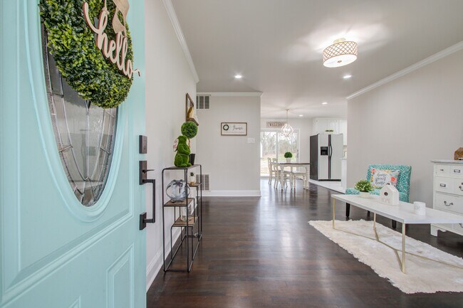Foto del edificio - 5007 Dogwood Dr