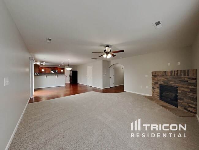 Foto del edificio - 3901 Creekmoore Drive Winston Salem NC