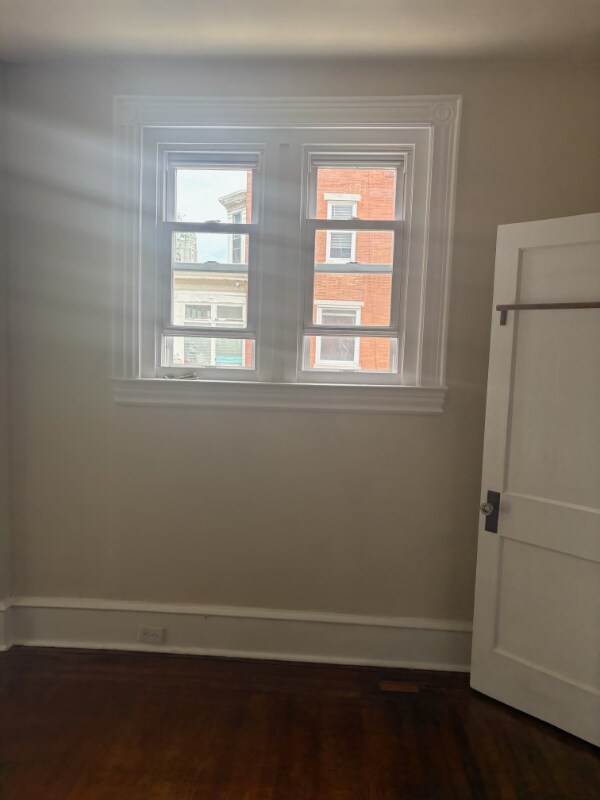 Foto del edificio - 429 S 51st St