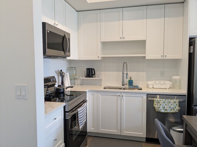 Photo du bâtiment - 15738-15785 Avenue621