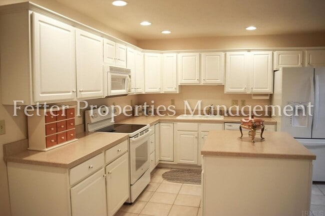 Foto del edificio - Available Now!