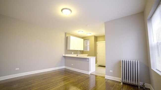 Building Photo - 3853 W Schubert Ave