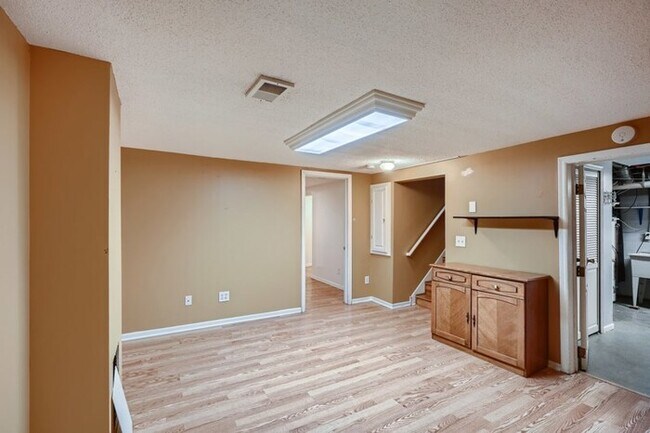 Building Photo - 5709 West Lake Street, Saint Louis Park, M...