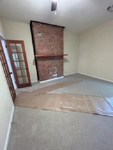 1st bedroom - 2110A Adams St