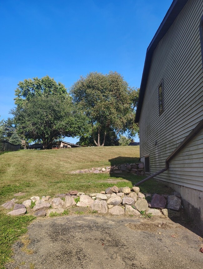 Foto del edificio - 700/701-701 Iroquois Ct
